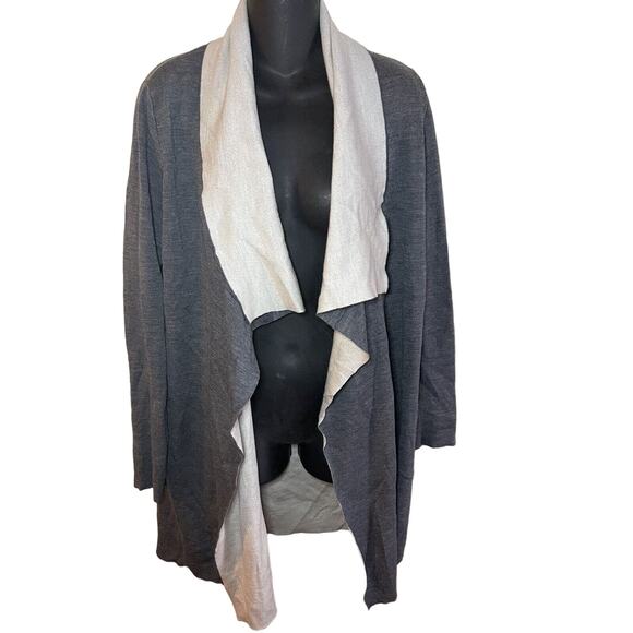 VINCE Two-Tone Gray Open Waterfall Draped Cardigan Merino Wool Blend sz Small - Picture 1 of 8